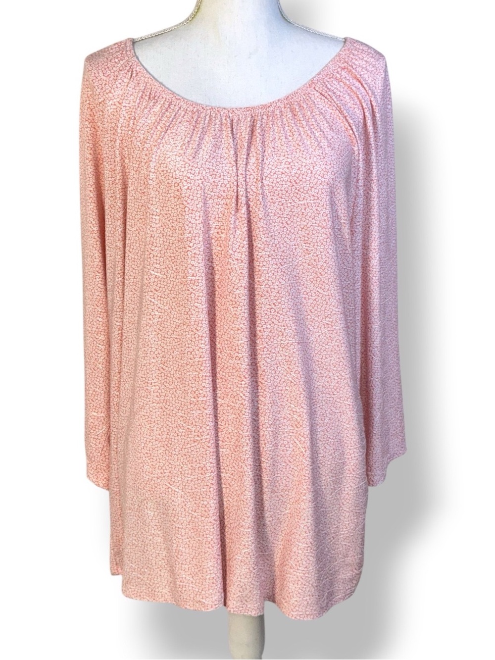 Versatile Tunic Round Neck 3/4 Sleeve Dainty Floral Pink Coral  Women Plus 2X